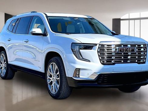 New 2026 GMC Acadia Denali w/ Super Cruise Package image 2