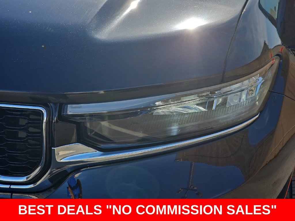 Used 2023 Jeep Grand Cherokee L Limited w/ Luxury Tech Group II AWD/4WD image 35