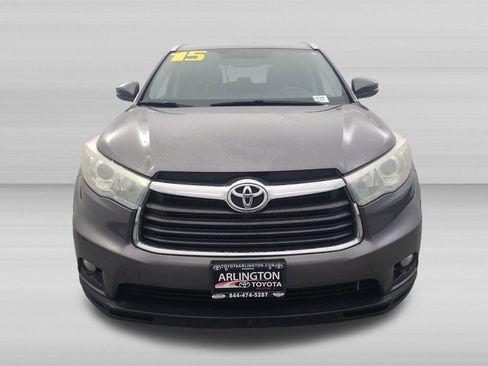 Used 2015 Toyota Highlander XLE FWD image 9