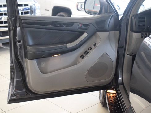 Used 2007 Toyota 4Runner Limited AWD/4WD image 37