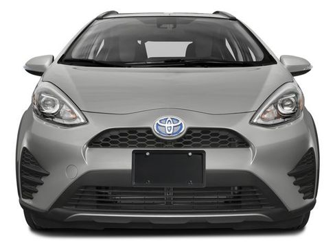 Used 2018 Toyota Prius C One FWD image 4