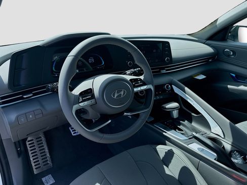 New 2026 Hyundai Elantra Sport FWD image 7