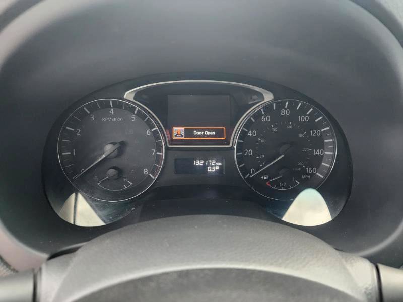 Used 2013 Nissan Altima 2.5 SL FWD image 22