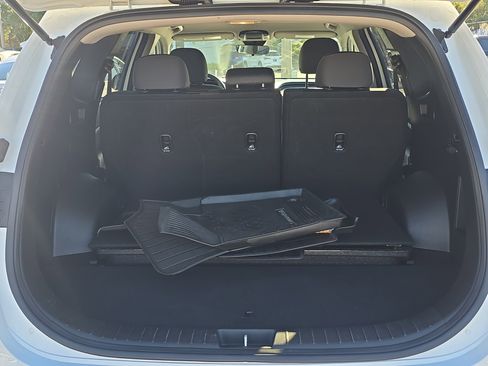 Used 2023 Hyundai Santa Fe SE w/ Cargo Package image 9