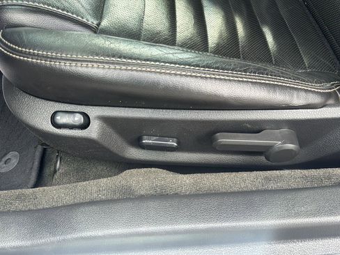Used 2014 Ford Mustang Premium RWD image 10