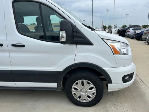 Used 2022 Ford Transit 350 XLT RWD image 2