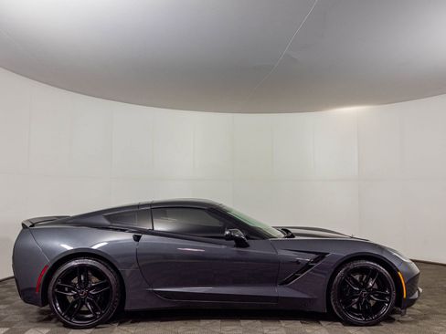 Used 2017 Chevrolet Corvette Stingray Coupe w/ Carbon Flash Badge Package RWD image 13