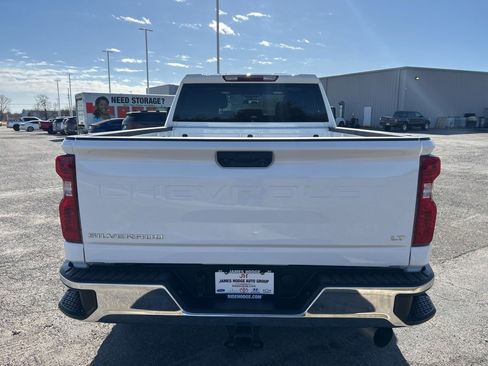 Used 2025 Chevrolet Silverado 2500 LT w/ Convenience Package image 7