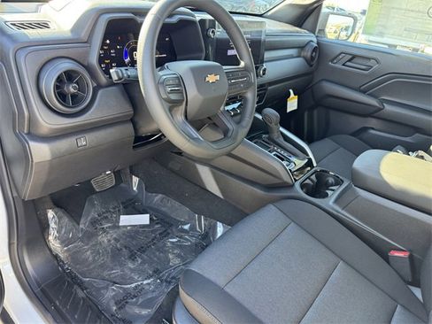 New 2026 Chevrolet Colorado W/T image 10