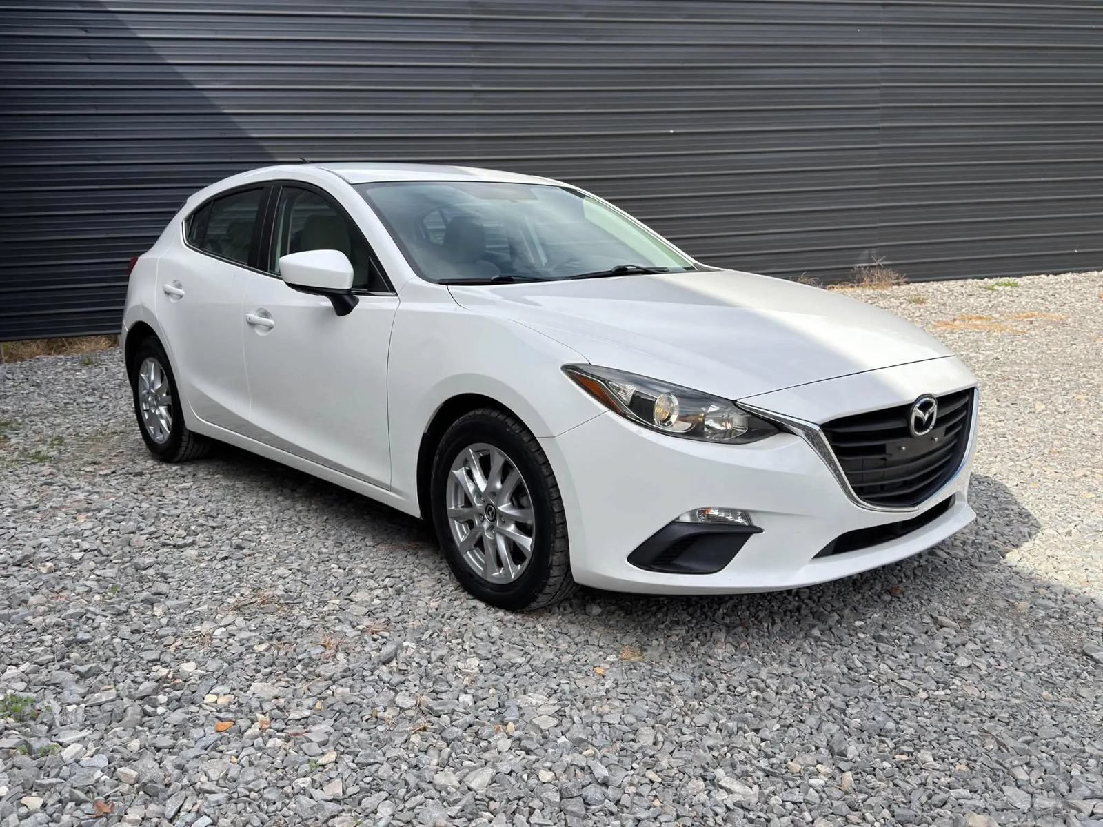 Used 2014 MAZDA MAZDA3 i Touring FWD image 3