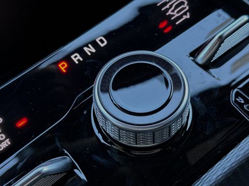 New 2023 Jeep Grand Cherokee Trailhawk w/ Advanced Protech Group II image 21