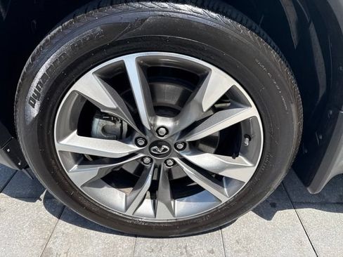 Certified 2025 INFINITI QX60 Luxe w/ Vision Package AWD/4WD image 8