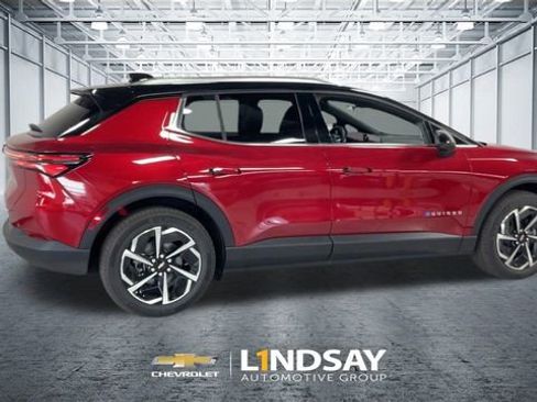 New 2026 Chevrolet Equinox EV LT FWD image 2