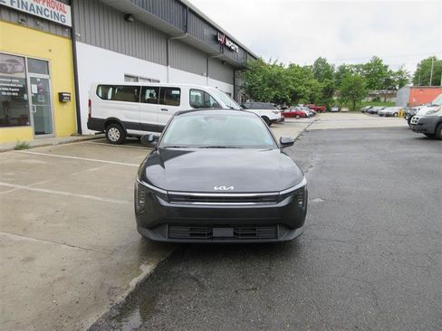 Used 2025 Kia K4 FWD image 10
