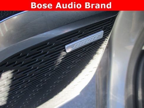 Certified 2025 Buick Enclave Preferred image 16