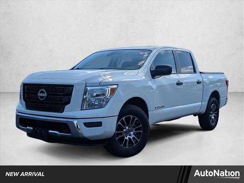 Used 2024 Nissan Titan SV AWD/4WD image 1