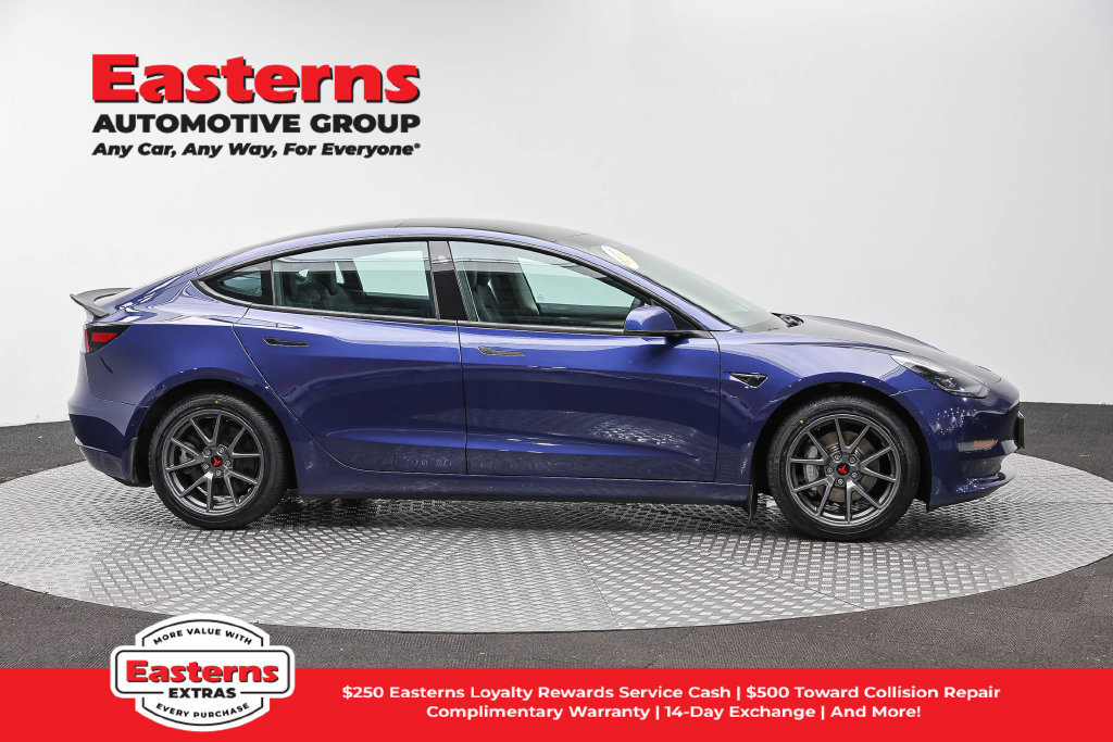 Used 2021 Tesla Model 3 Standard Range Plus RWD image 5