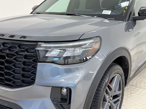 Certified 2025 Ford Explorer ST-Line w/ ST-Line Street Pack AWD/4WD image 12