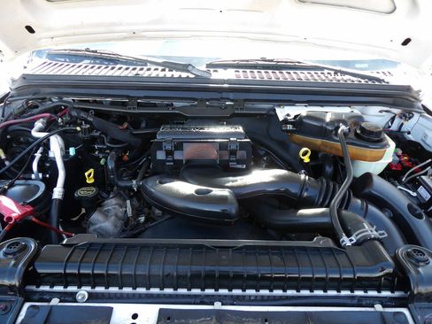 Used 2005 Ford F350 XL RWD image 16