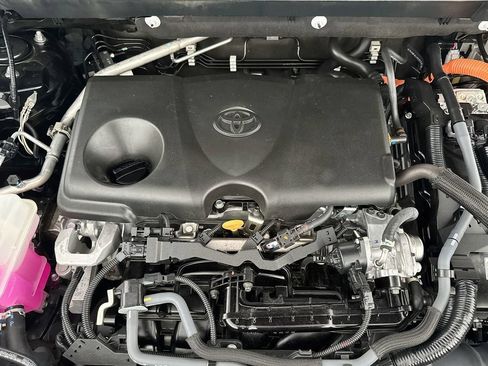 Used 2023 Toyota RAV4 SE w/ Convenience Package AWD/4WD image 30