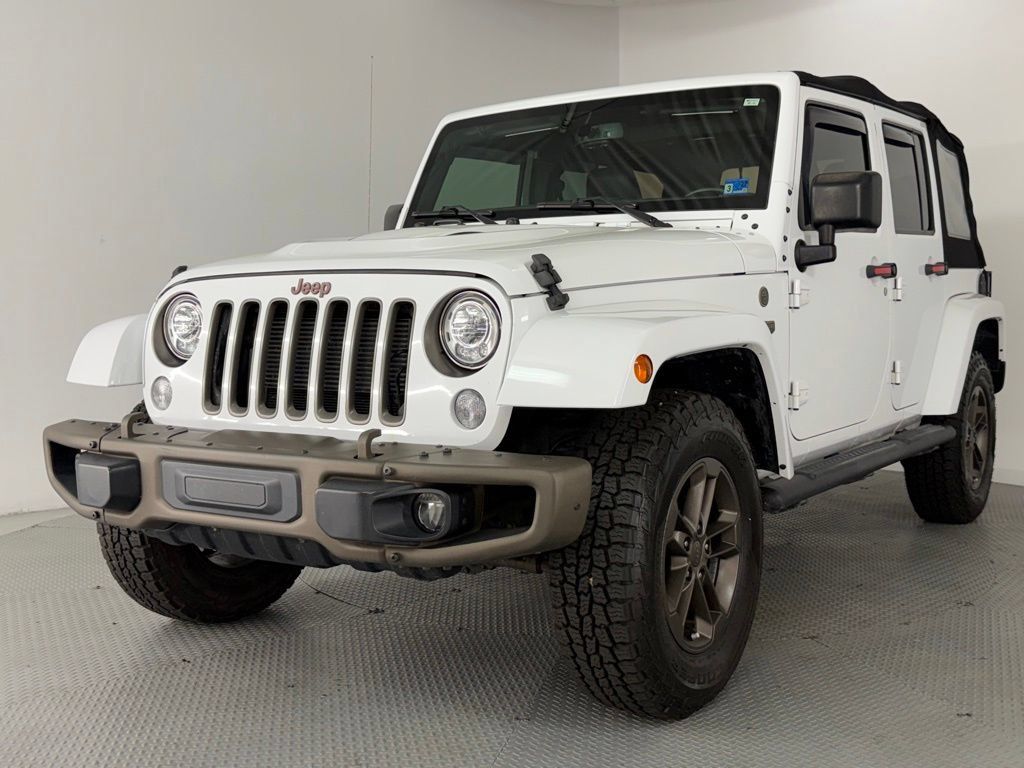 Used 2017 Jeep Wrangler Unlimited Sahara AWD/4WD image 3