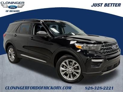 Certified 2023 Ford Explorer XLT w/ Equipment Group 202A