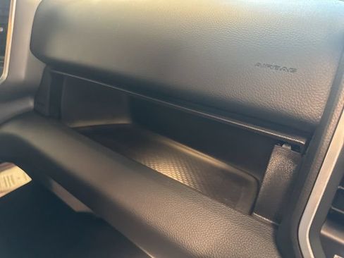 Used 2021 RAM 1500 Big Horn AWD/4WD image 33