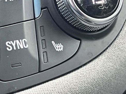 Used 2024 Chevrolet Malibu LT image 34