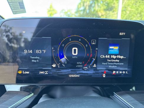Used 2026 Chevrolet Tahoe Z71 AWD/4WD image 29