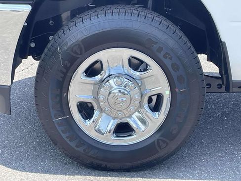 New 2026 RAM 2500 Tradesman w/ Chrome Appearance Group AWD/4WD image 10