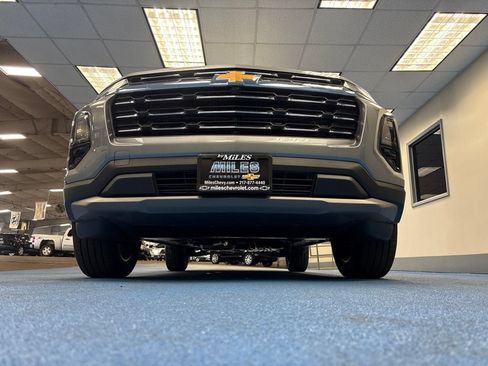New 2026 Chevrolet Equinox LT w/ Convenience Package II FWD image 14