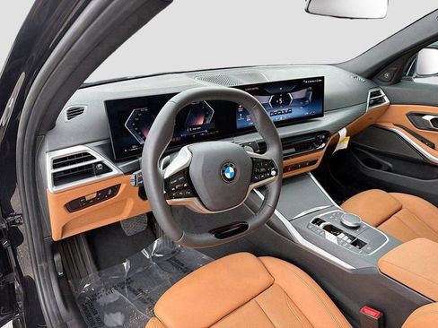 New 2025 BMW 330i xDrive Sedan w/ Convenience Package AWD/4WD image 24