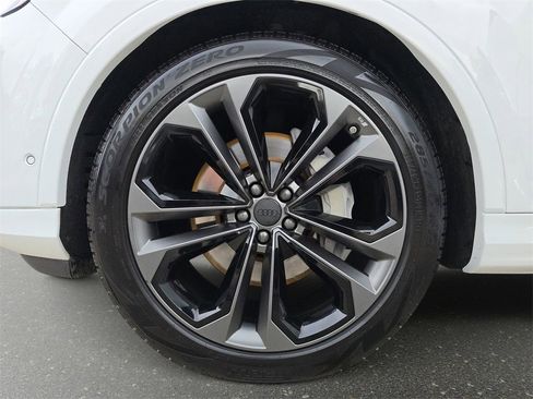 Used 2026 Audi Q7 3.0T Premium Plus w/ Premium Plus Package image 38