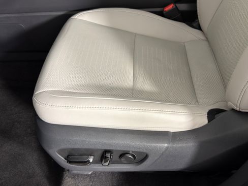 Used 2024 Lexus TX 350 FWD image 11