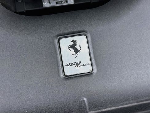 Used 2014 Ferrari 458 Italia Coupe RWD image 30