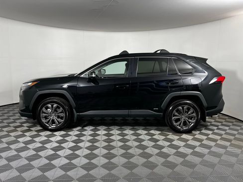 Used 2024 Toyota RAV4 XLE Premium w/ Weather Package image 8