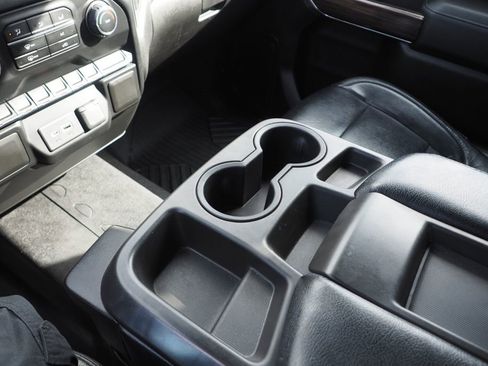 Used 2020 Chevrolet Silverado 1500 LT Trail Boss image 22