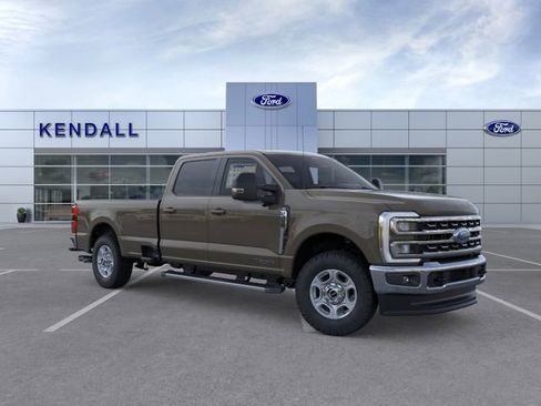 New 2026 Ford F350 XLT w/ XLT Premium Package AWD/4WD image 7