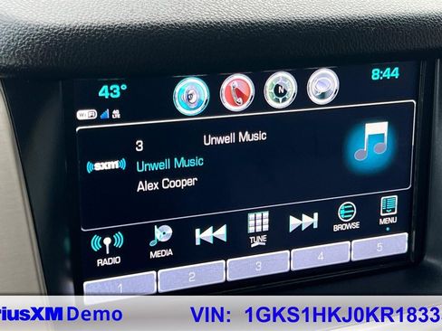 Used 2019 GMC Yukon XL Denali image 30