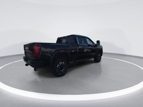 Used 2024 GMC Sierra 2500 Denali Ultimate image 8