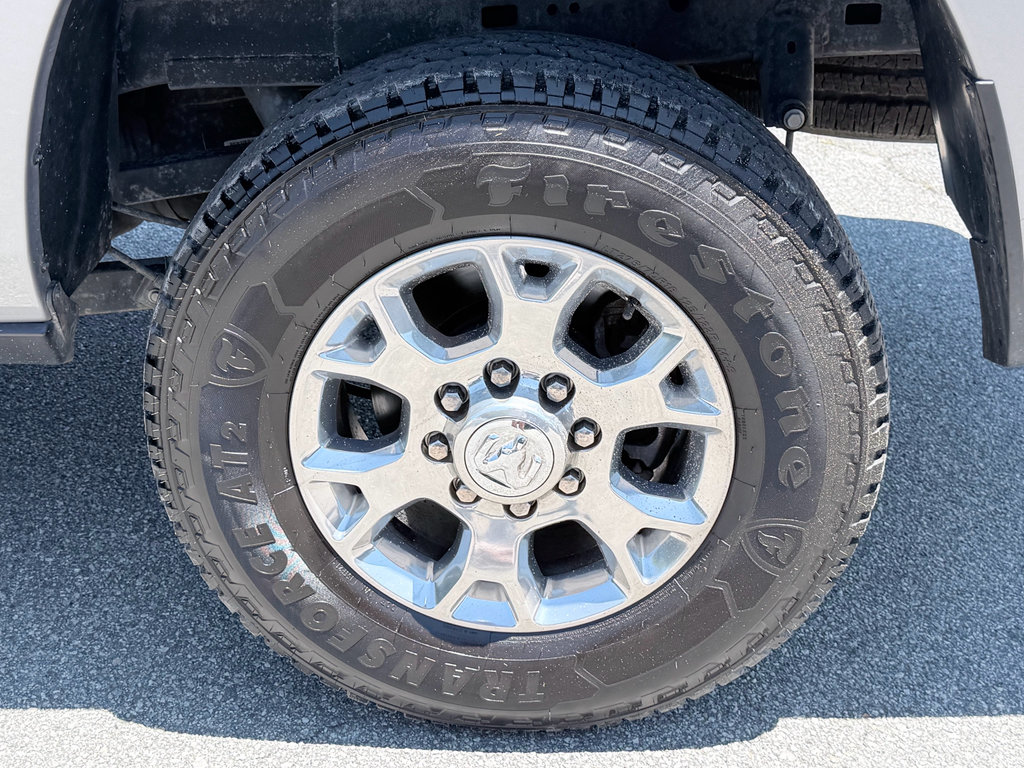 Used 2024 RAM 2500 Laramie AWD/4WD image 37