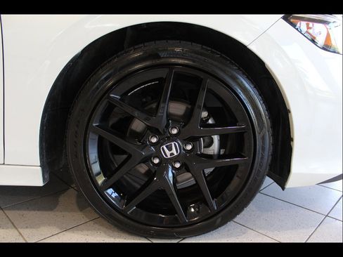 Certified 2025 Honda Civic Sport image 10