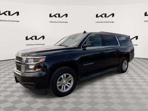 Used 2019 Chevrolet Suburban LT AWD/4WD image 1