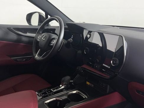 Used 2026 Lexus NX 350 AWD image 18
