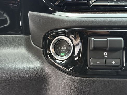 New 2026 GMC Sierra 3500 SLE image 27