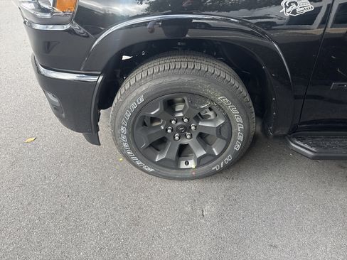 New 2026 RAM 1500 Big Horn AWD/4WD image 11