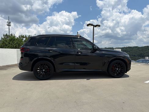 Used 2024 BMW X5 xDrive40i w/ M Sport Package AWD/4WD image 7