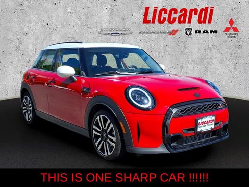 Used 2024 MINI Cooper S FWD image 1