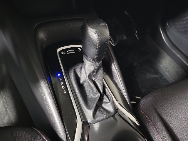 Used 2025 Toyota Corolla SE FWD image 30