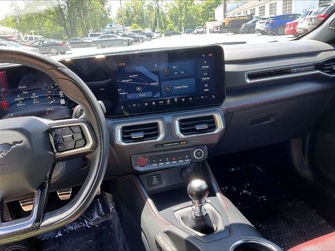 Used 2025 Ford Mustang GT Premium w/ GT Performance Package RWD image 18